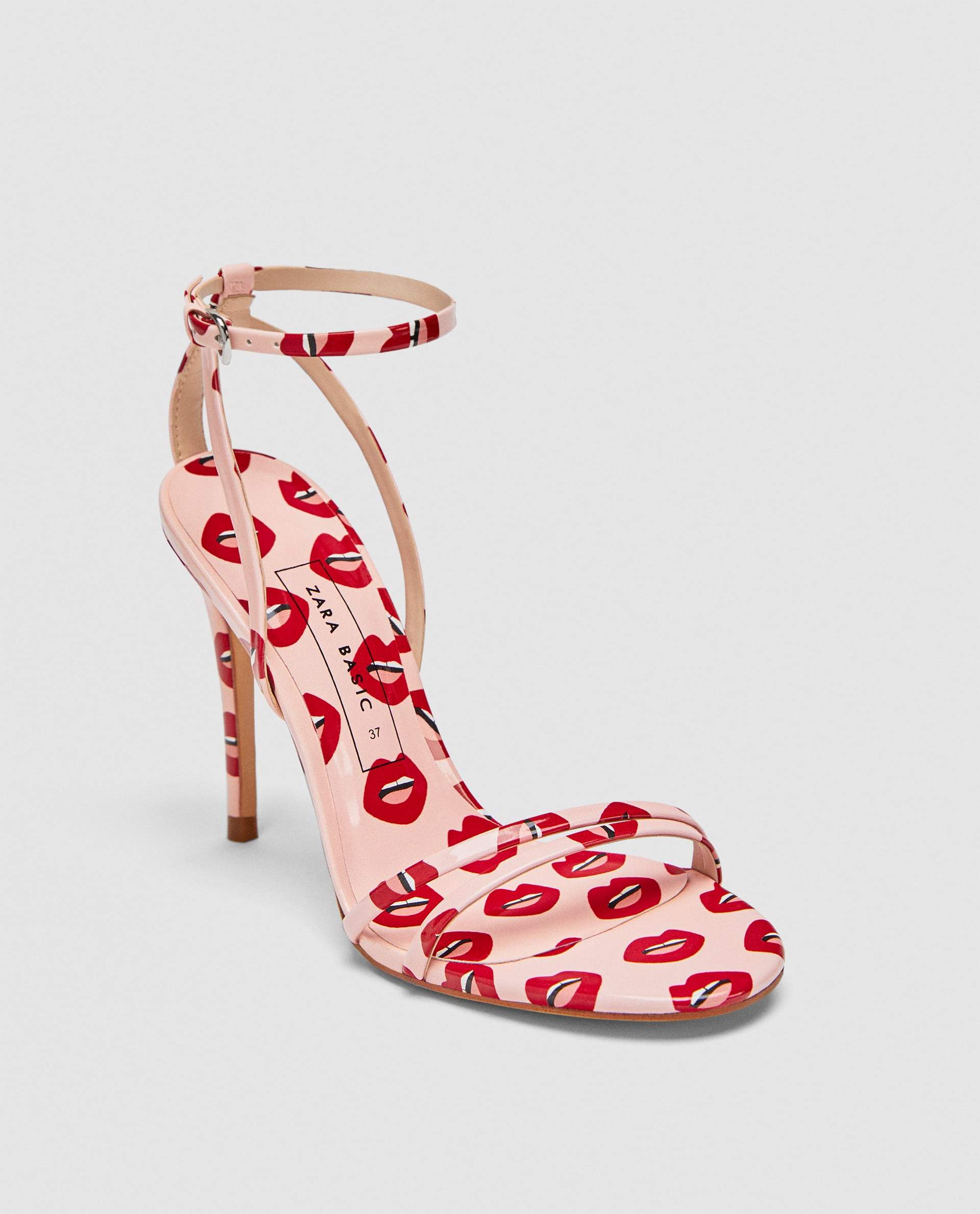 Nesos Shoes 07