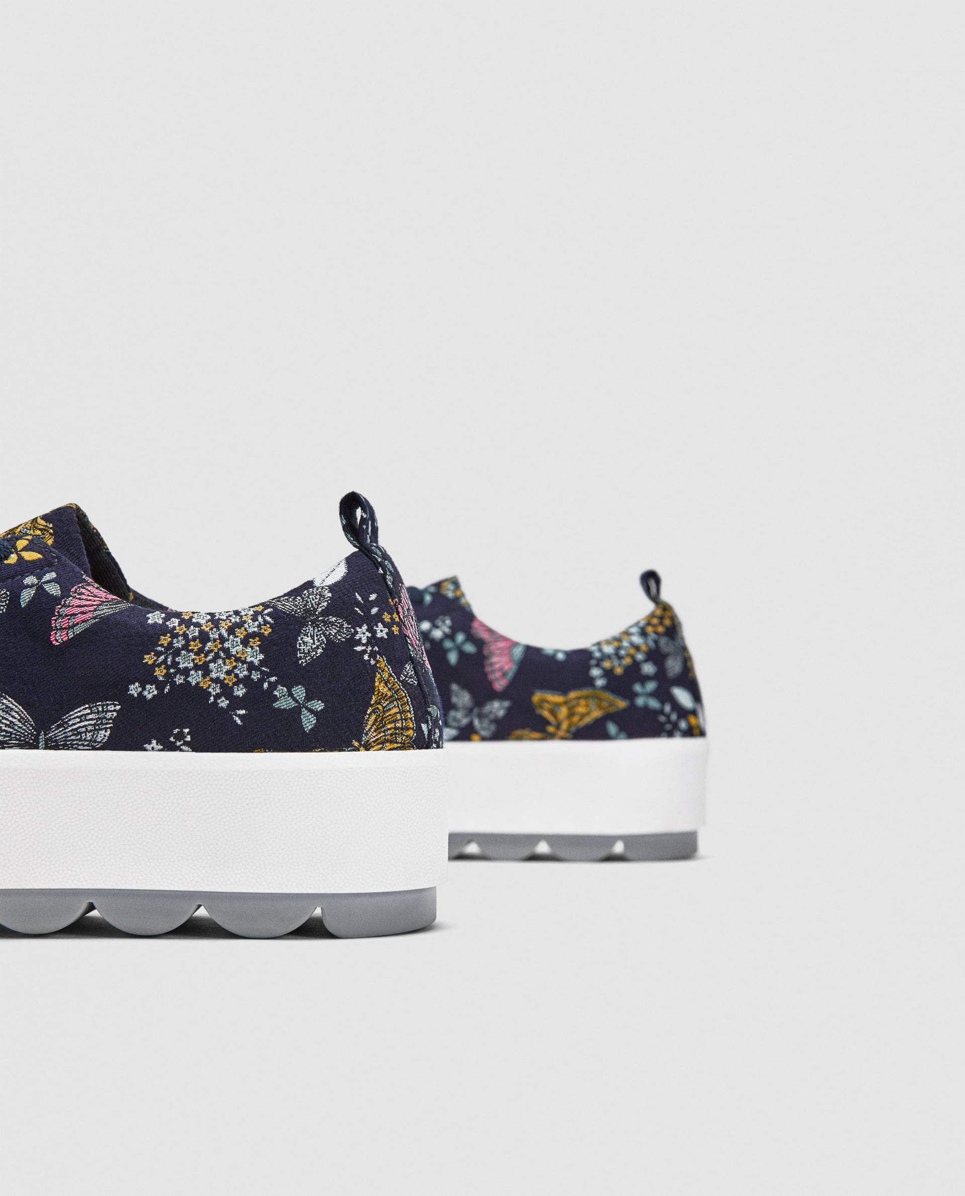 Nesos Shoes 02